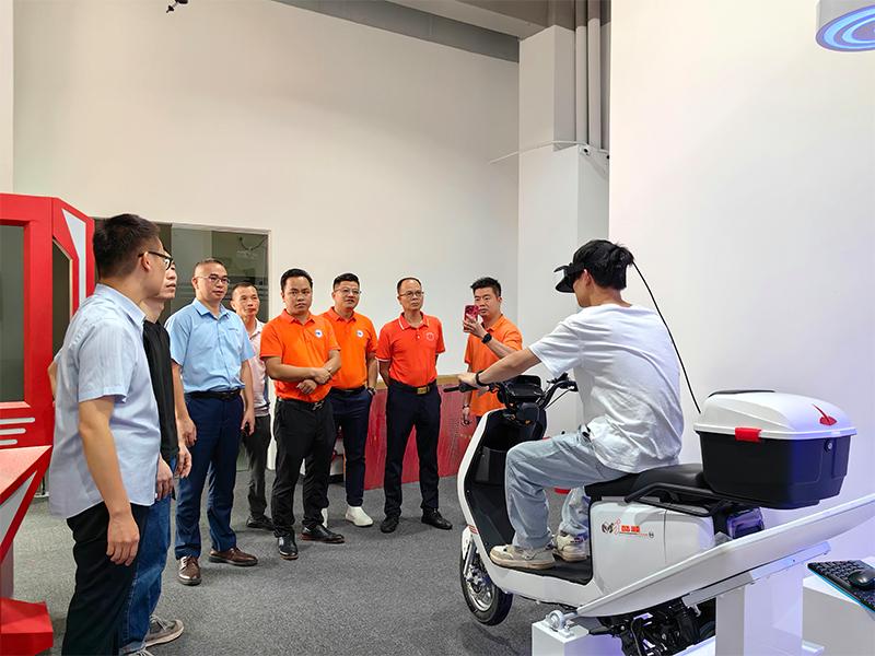 熱烈歡迎廣州廣西商會臨座談交流開展項(xiàng)目考察